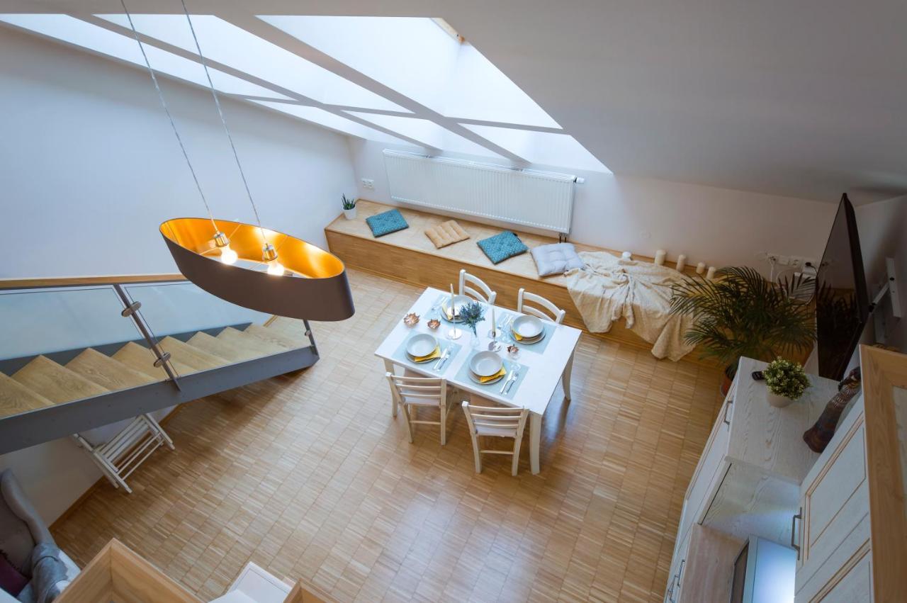 Modern Apartment Charvatova Praga Zewnętrze zdjęcie