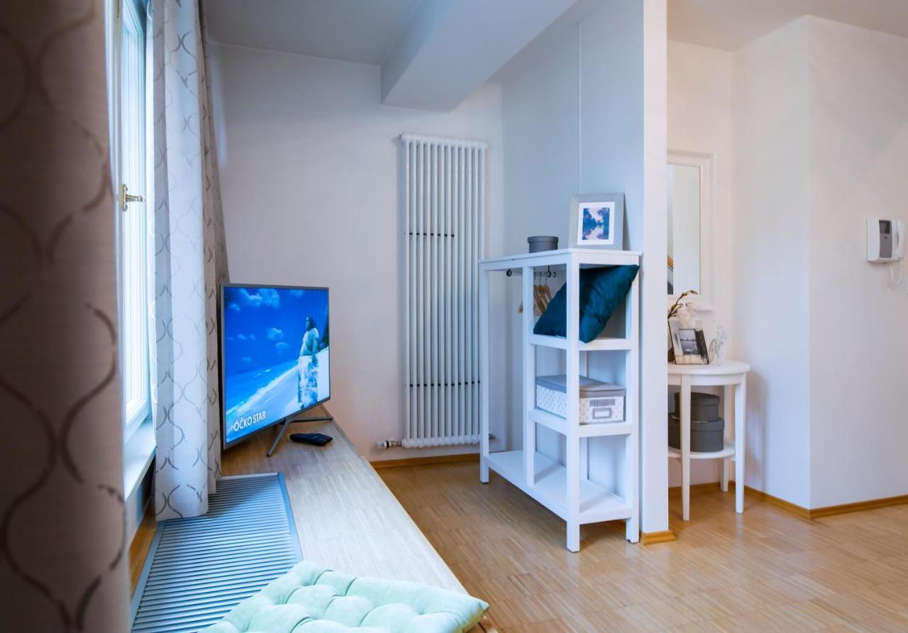 Modern Apartment Charvatova Praga Zewnętrze zdjęcie