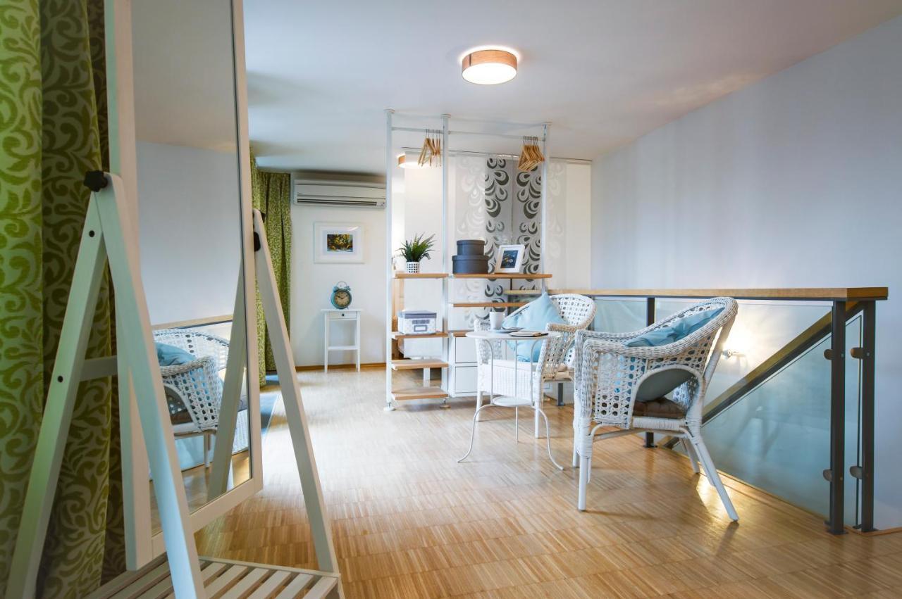 Modern Apartment Charvatova Praga Zewnętrze zdjęcie