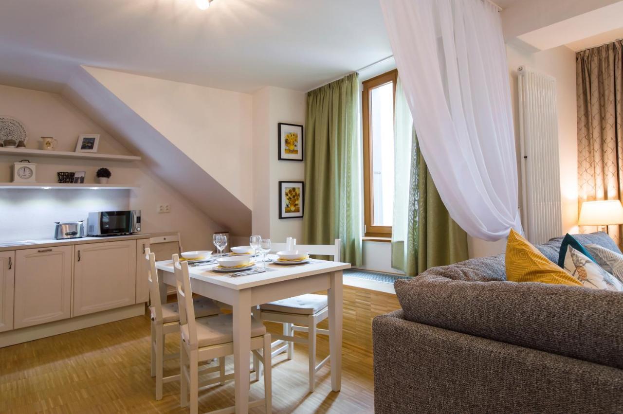 Modern Apartment Charvatova Praga Zewnętrze zdjęcie