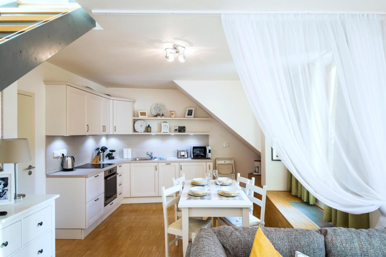 Modern Apartment Charvatova Praga Zewnętrze zdjęcie